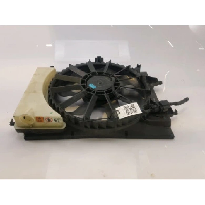 Hyundai  İ20   2009-2012  Radyatör Fan Davlumbazı Komple (7 Kanat) (Motorlu) (Oris) (Oem No:253804P550)