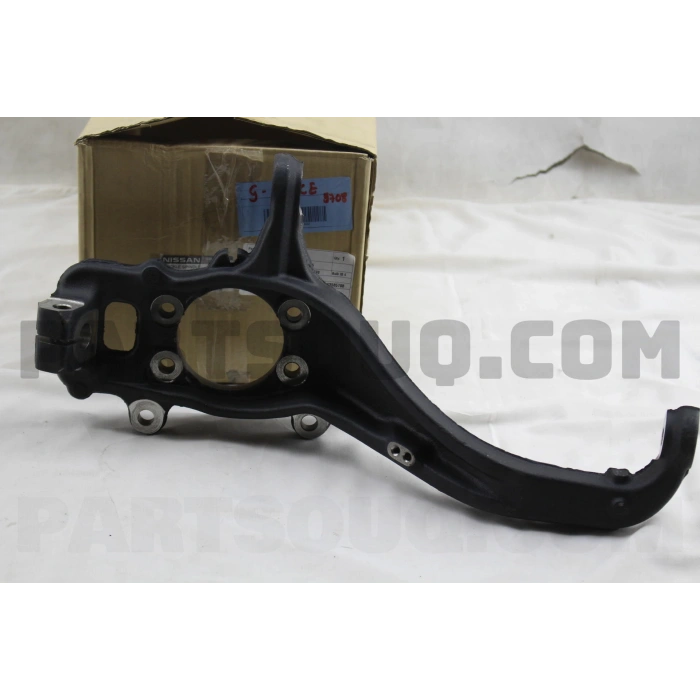 Nissan Pıck Up- Navara- 2006-2014  Ön Aks Taşıyıcı Sağ (Abs Li) (22 Mm) (Oem No:400145X00C)