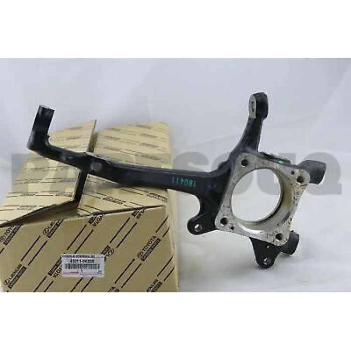 Toyota Hilux- Pıck Up Vıgo- 2012-2015  Ön Aks Taşıyıcı Sağ (4X2) (4X4) (Abs Li) (Oem No:432110K030)