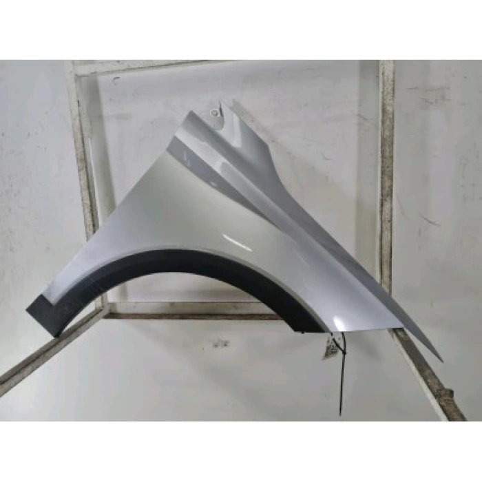 Seat Arona- 2022-2024  Ön Çamurluk Deliksiz Sağ (Tyg) (Oem No:6F9821106B)