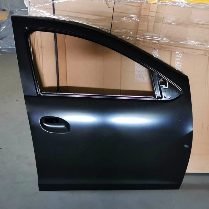 Dacia Duster- 2018-2023  Ön Kapı Komple Sağ (Tw) (Oem No:801004534R)