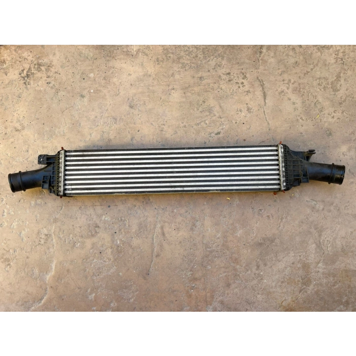 Audi  A6  2009-2011  Turbo Soğutma Radyatörü 2.0 Tfsı/2.0 Tdı (İntercooler)(Brazing) (665X142X64)Oris (Oem No:8K0145805G)
