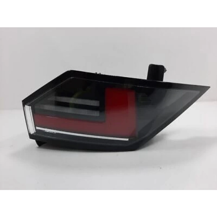 Opel Astra L 2022- Stop Lambası Dış Sol  (Oem No:9839298480)