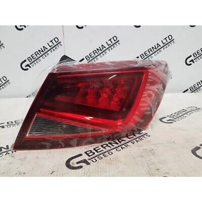 Vw Leon 2013- Stop Lambası Dış Sağ Ledlı (Oem No:5F0945208E)