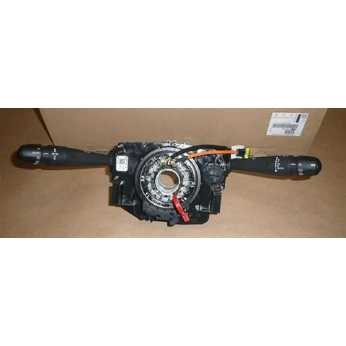 Psa 208 B.M 2012- Far Kumanda Kolu  (Oem No:98081769Zd)