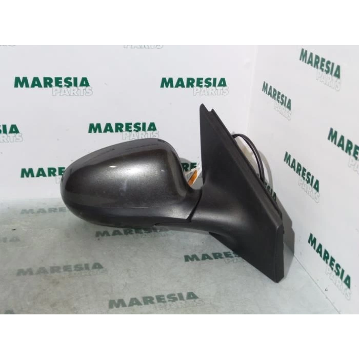 Fiat Bravo Iı 2007- Dış Dikiz Aynası Sağ Elek+Isıtmalı (Oem No:735440830)