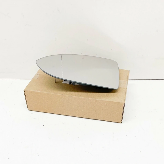 Vw Golf7 2013- Ayna Camı Sol  (Oem No:5G0857521)