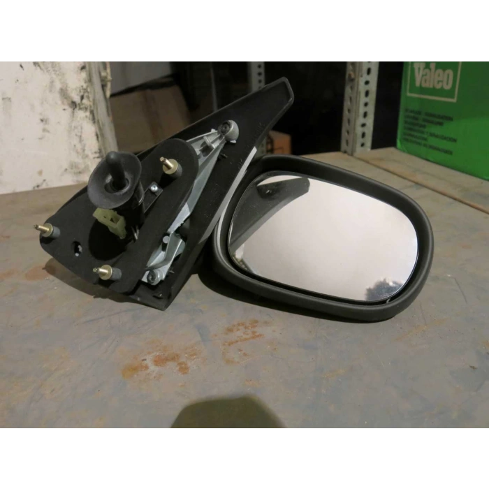 Renault Megane I 95 - 99 Dış Dikiz Aynası Sağ Kablo Tıpı, Dısbükey Cam Sağ   (Oem No:7700413314)