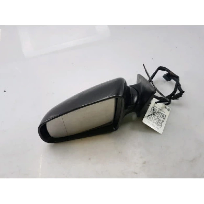 Vw A3 2004-2008 Dış Dikiz Aynası Sol Otomatik Katlamalı (7 Pın) (Oem No:8P1858531H)