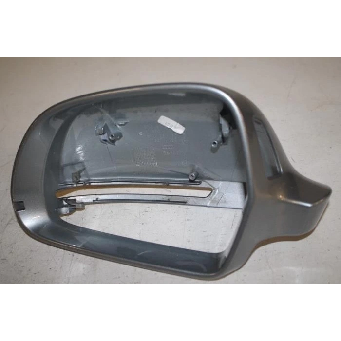 Vw  A4  A5  A6  A8 Q3  2008  Ayna Kapağı Sol Astarlı (Oem No:8T0857527E)