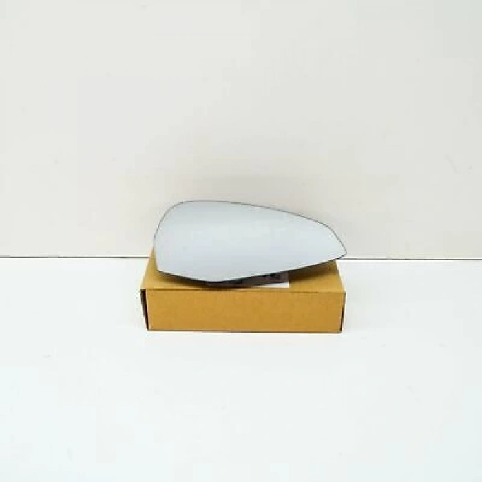 Vw  A4 A5 2015- Ayna Camı Sağ  (Oem No:8W0857536D)