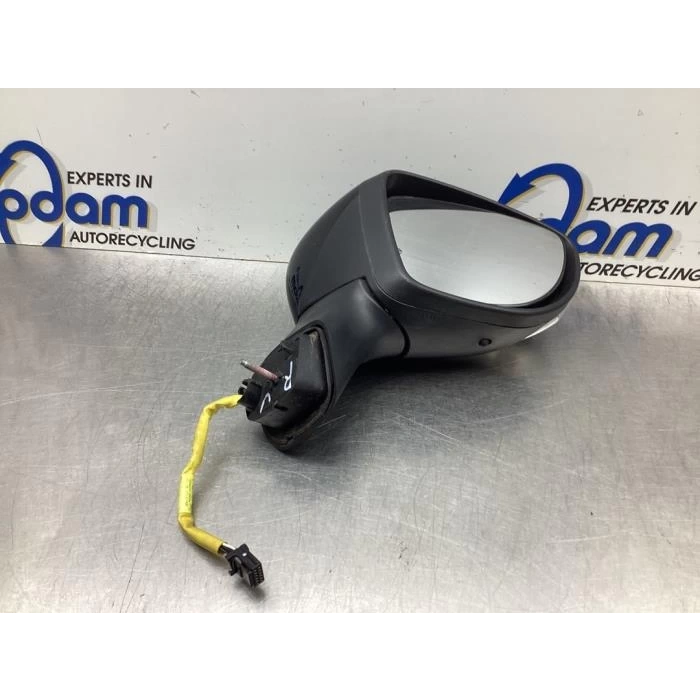 Renault Captur 2018- Dış Dikiz Aynası Sağ Elektrikli Isıtmalı, Elektrikli Katlanabılır, Göz Kırpma, Astarlı Kapak, Sıcaklı (Oem No:963018492R)