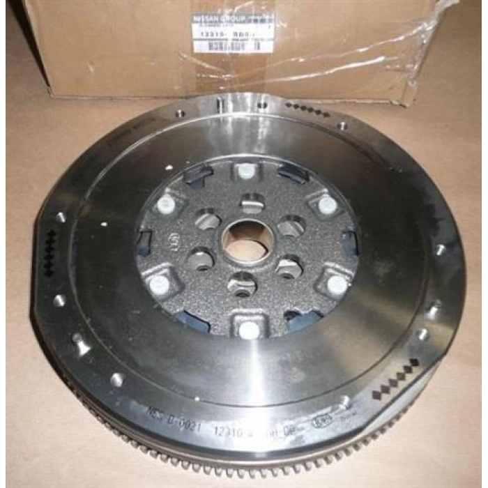 Debriyaj Seti Sabit Volanlı Qashqai J11 1.6 Dıg-T 120 Kw Benzinli (Oem No:123104Bb0A)