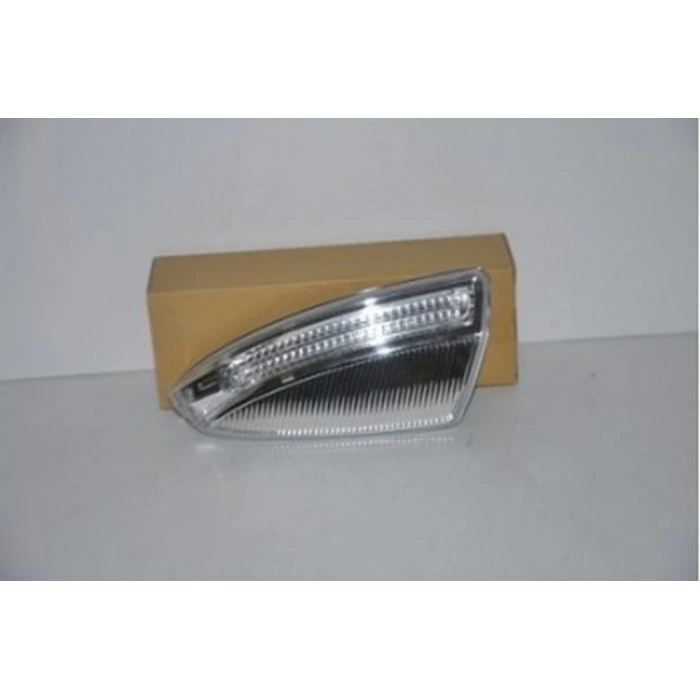 C Class Viano E212 C350 Viano 2011-2014 Ayna Sinyali 2007-2009 Sağ Oem No:A2048200821