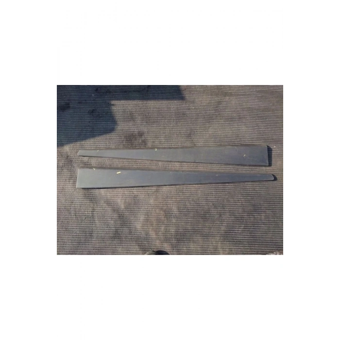 Kapı Çıtası Ön : Sol Kapı Bandı Ön : Sol Kore İ10 Benzin-Dizel 2016- (Oem No: 87721B9500) Tst16057