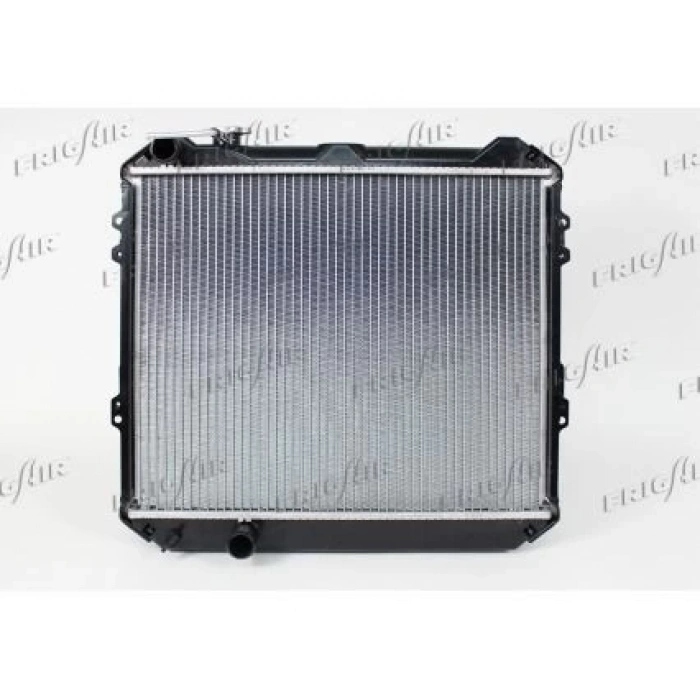 Hilux Ln85 1990-1997 Su Radyatörü Manuel ( 45X50X32)