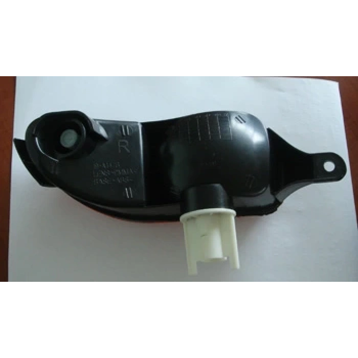 opel corsa- c- 2000-2003  arka sis lambası sol kırmızı 3/5 kapı Oem No (24409338)