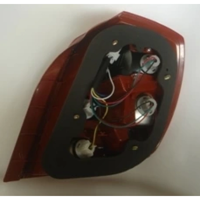 chevrolet lacetti- sd- 2005-2009  stop lambası sol kırmızı/beyaz (beyaz üstte) (famella) Oem No (96551223)