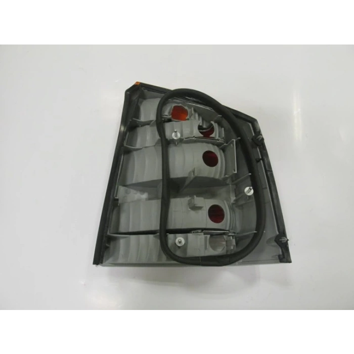 opel vectra- c- 2003-2005  stop lambası sol sarı/kırmızı/beyaz Oem No (981771796)