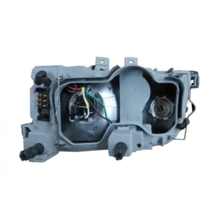 mercedes c class- c class- 1993-1999  far lambası sağ 6ınlı ( h1   h1  h3) (famella) Oem No (2028201861)