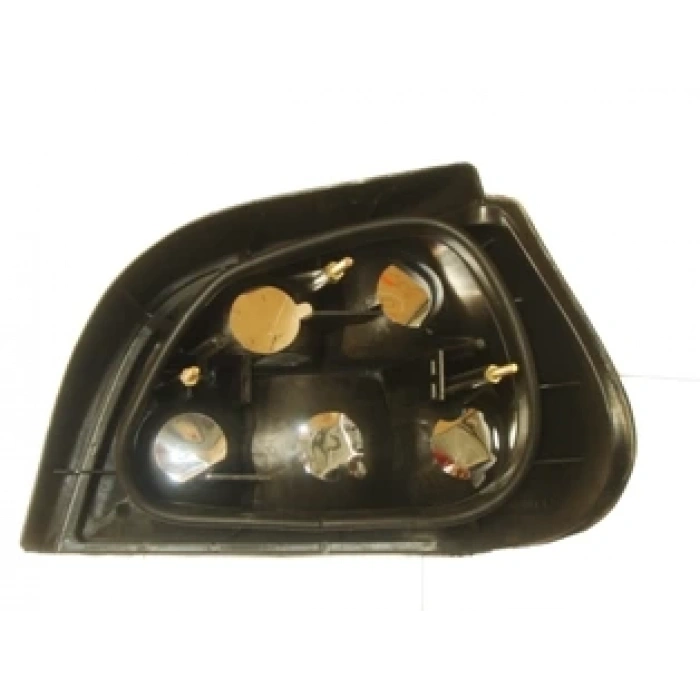 renault megane- 1- 1996-1999  stop lambası sol kırmızı/füme hatchback 5 kapı (famella) Oem No (7700828137)