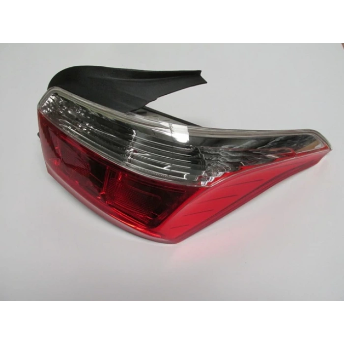 citroen c elysee- 2012-2016  stop lambası sağ kırmızı/beyaz (e marklı)(tw) Oem No (9674809180)