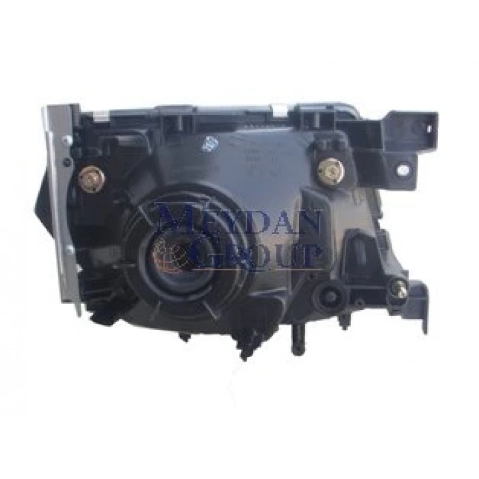 nissan patrol- 1998-2002  far lambası sol köşesi üçgen (tyc) Oem No (26060VB525)