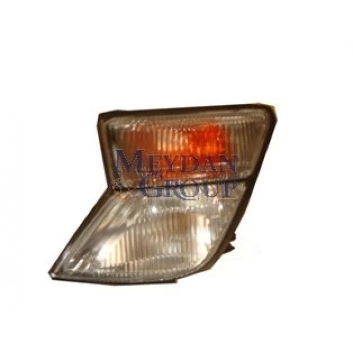 nissan patrol- 1998-2002  ön sinyal beyaz sol üçgen (tyc) Oem No (26115VB125)