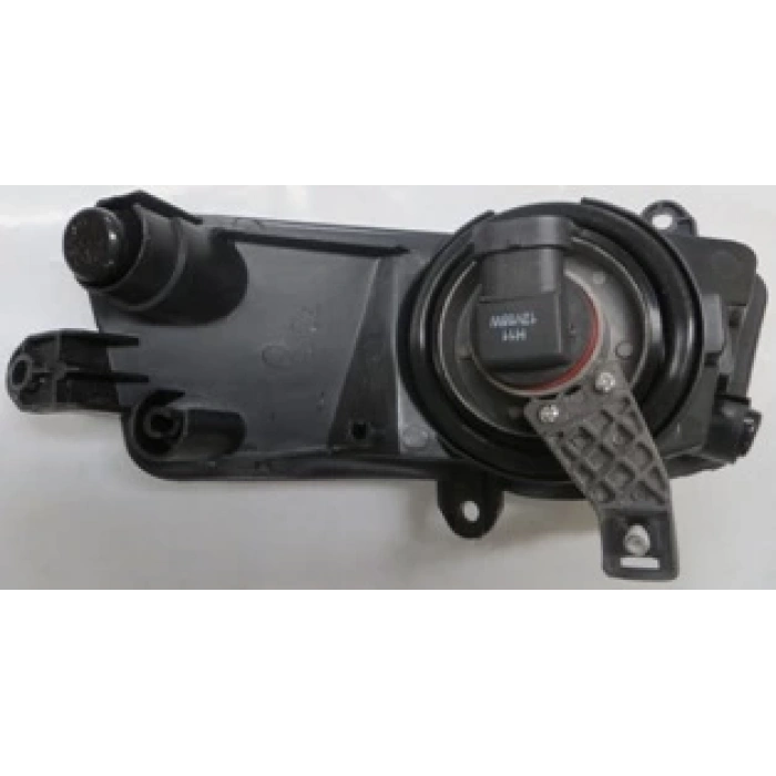 audi  a6  2009-2011  sis lambası sağ (h11) (famella) Oem No (4F0941700A)