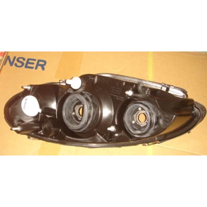 chrysler pt- cruıser- 2001-2005  far lambası sağ manuel seffaf/sarı reflektörlü (eagle eyes) Oem No (5288764AI)