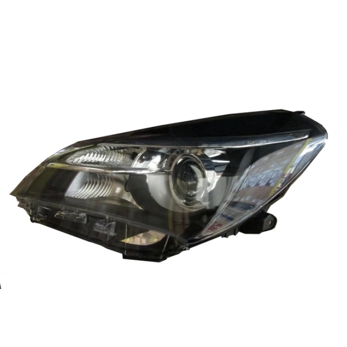 toyota yaris- 2014-2016  far lambası sol elektrikli/merceklı (depo) Oem No (811700DA30)