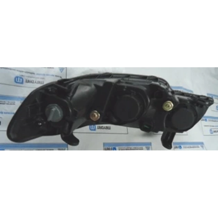 kia cerato- 2010-2011  far lambası sağ manuel (h7/h1) (famella) Oem No (921021M020)