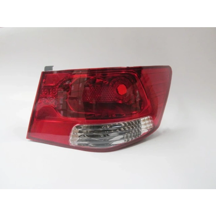 kia cerato- 2010-2011  dış stop lambası sağ kırmızı/beyaz (famella) Oem No (924021M020)