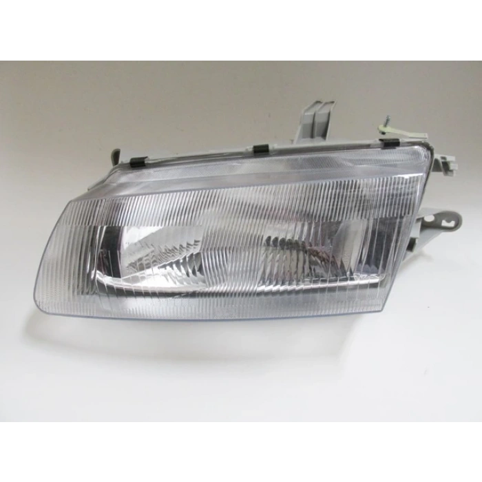 mazda 323- famılıa- 1995-1997  far lambası sol manuel 1.8cc (h4) (dj auto) Oem No (BC5B51040)