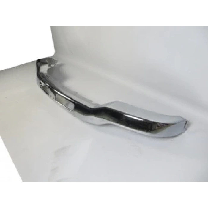 chevrolet sılverado- 2002-2004  ön tampon nikelajlı Oem No (15098990)