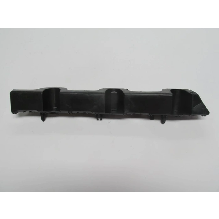 citroen c elysee- 2017-2024  arka tampon iç bağlantı braketi sol (plastik) (tw) Oem No (1608703680)