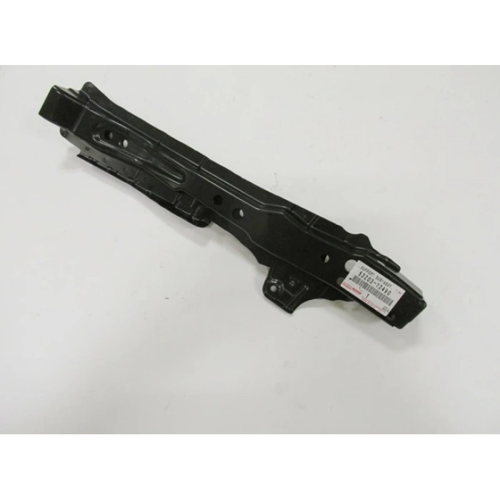 toyota corolla- nde180- 2013-2018  ön panel yan parça sol Oem No (5320302150)