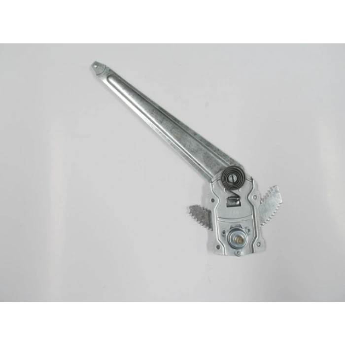 toyota hilux- pıck up ln 145  1998-2001   ön cam krikosu sağ manuel (hushan) Oem No (6980135130)