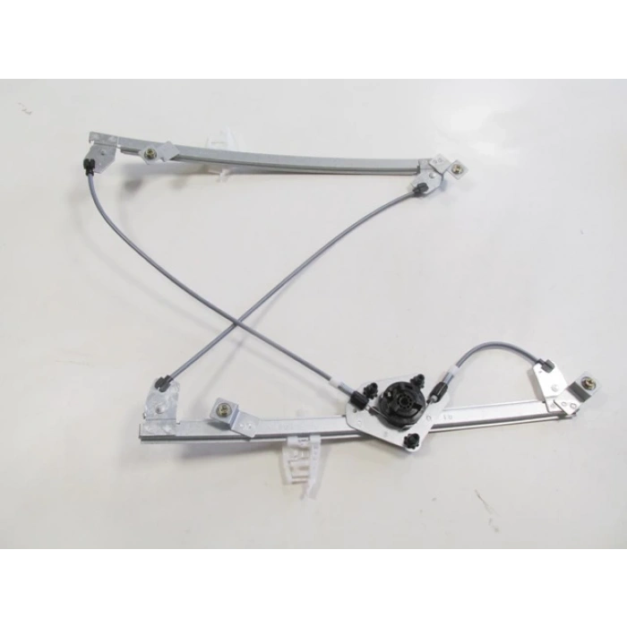 renault megane- 2- 2003-2009  ön cam krikosu sağ elektrikli/motorsuz (4/5kapı) (tw) Oem No (8200325135)