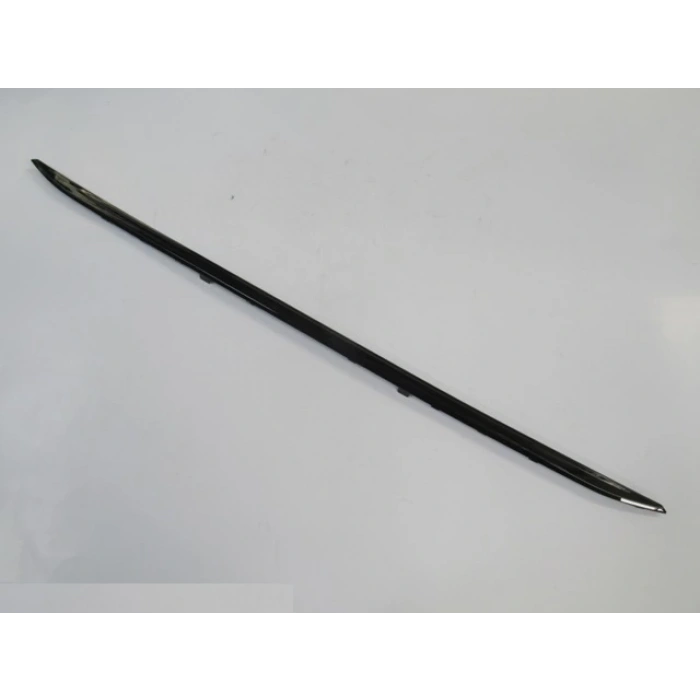 bmw 3 serı- 3 serisi- 2012-2014  arka tampon çıtası orta sıyah (tw) Oem No (51127288233)