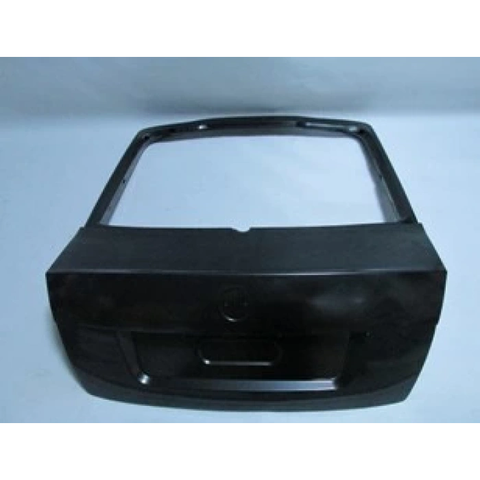 skoda octavia- 2010-2012  arka bagaj kapağı komple sıyah/ıcelı (bfn) Oem No (1U6827023E)