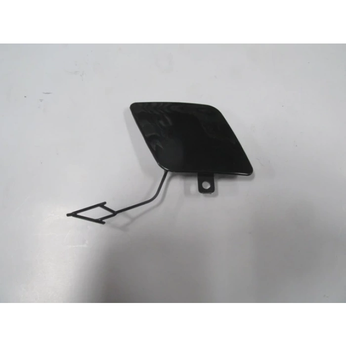 volkswagen passat- b8- 2019-2022  ön tampon çeki demirri kapağı (sıyah) Oem No (3G0807155DGRU)