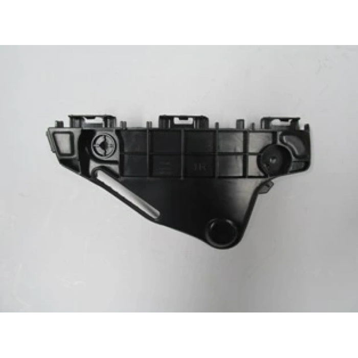 toyota hilux- pıck up- 2015-2019  ön tampon braketi sağ plastik (tw) Oem No (521150K110)