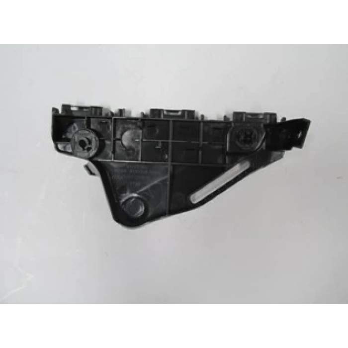 toyota hilux- pıck up- 2015-2019  ön tampon braketi sağ plastik (tw) Oem No (521150K110)