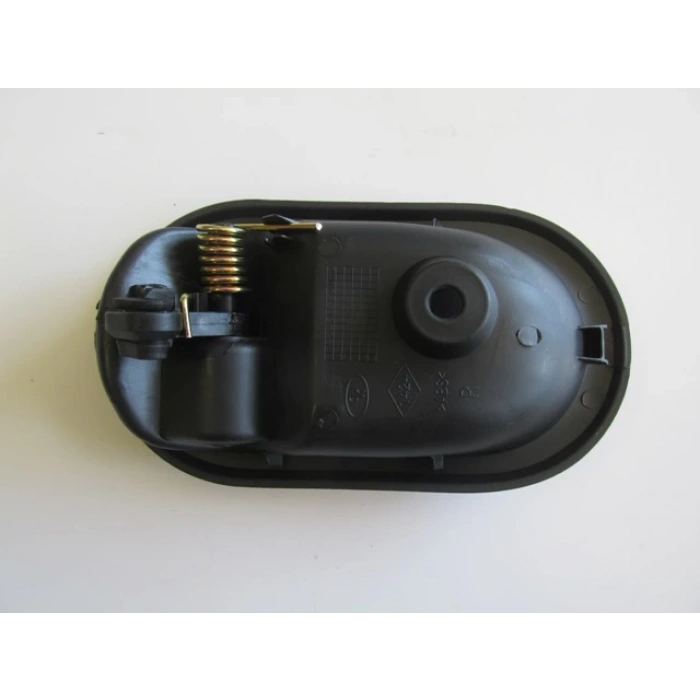 dacia sandero- 2009-2012  ön kapı iç açma kolu sağ sıyah (elcegı nikelajlı) Oem No (806701730R)