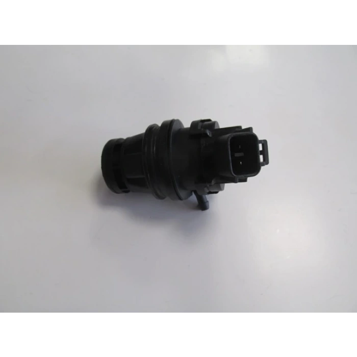 toyota corolla- e150- 2007-2013  cam su bıdonu motoru (12v) Oem No (853300F010)