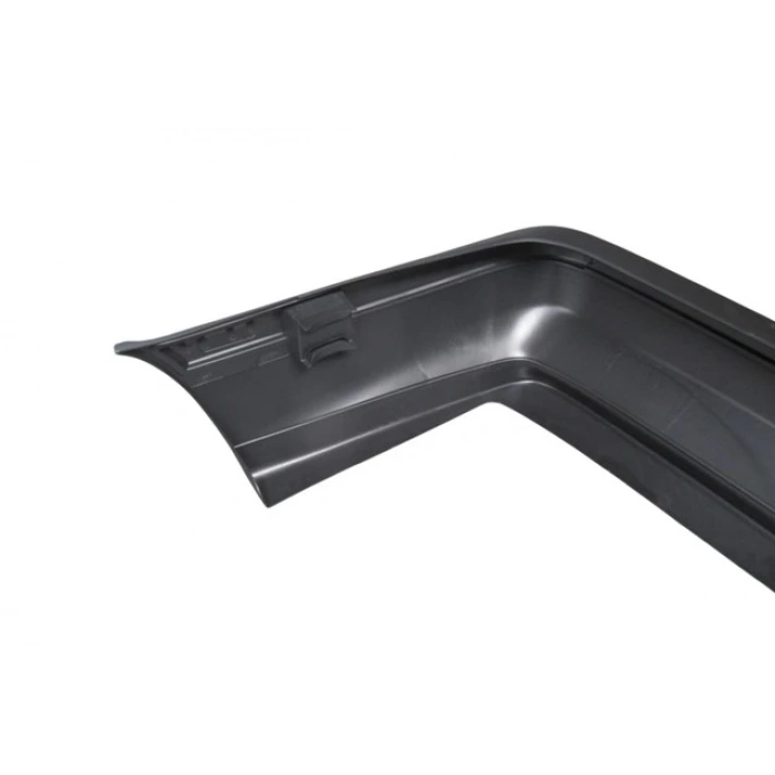 bmw 5 serı- 5 serisi- 88-1995  arka tampon sıyah (kendınden bantlı/çeki demirri kapaklı) (m-tech/m5) Oem No (A51122230383S1)