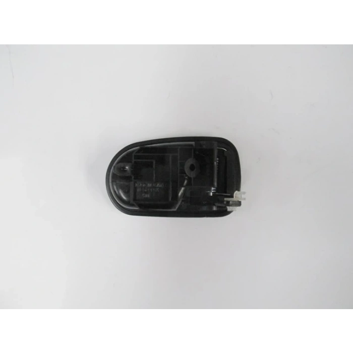mazda 626- sd/hb- 1992-1997  arka kapı iç açma kolu sol sıyah (hushan) Oem No (GA2K59330BA)