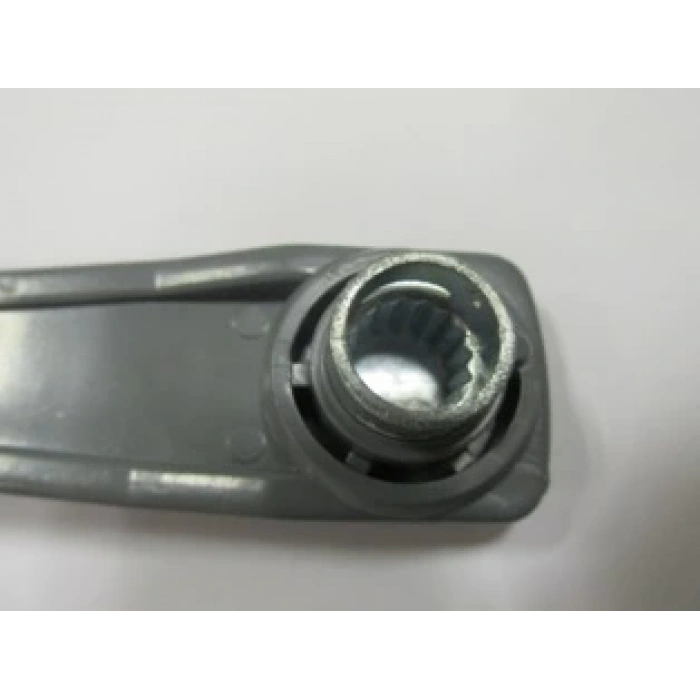 mitsubishi canter- f3 serisi4- 1990-1997  cam açma kolu grı kare tıp (frezesı demirlı) (hushan) Oem No (MB105235)