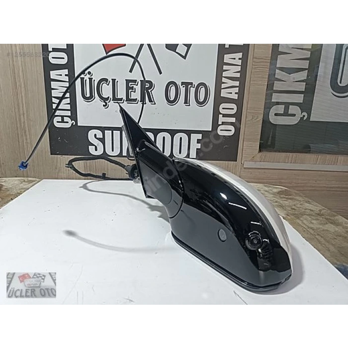 Land Rover Range Rover L460 2022 Sonrası Elektrikli Ayna Camı Karartmalı BLIS Sağ)